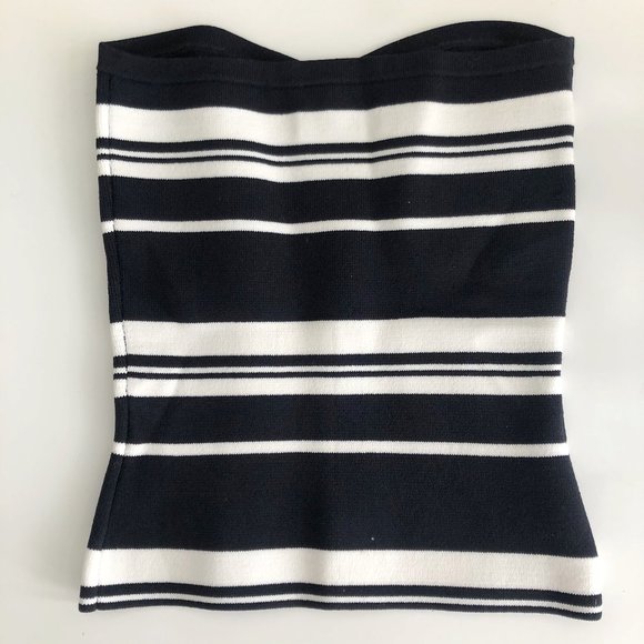 ✨ NWOT Striped Olaf Tube Top | Babaton - Picture 5 of 9